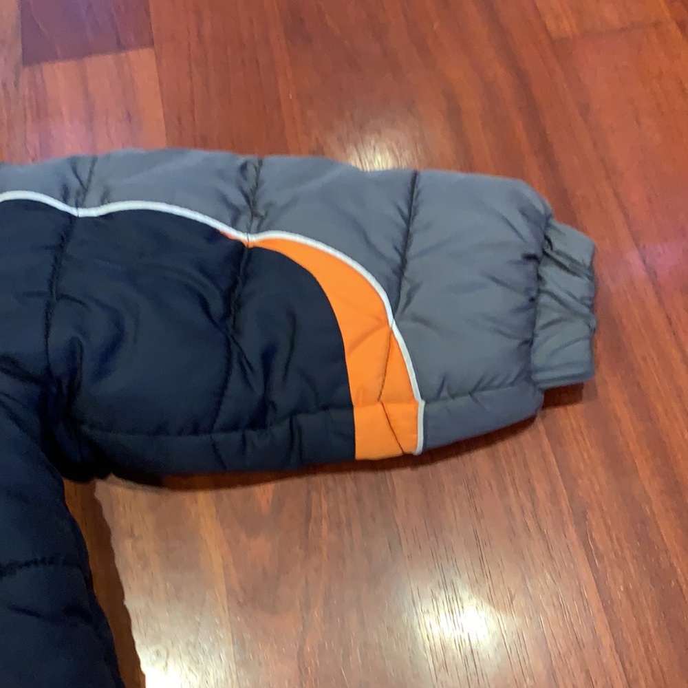 Winter Coat - Picture 4 of 6